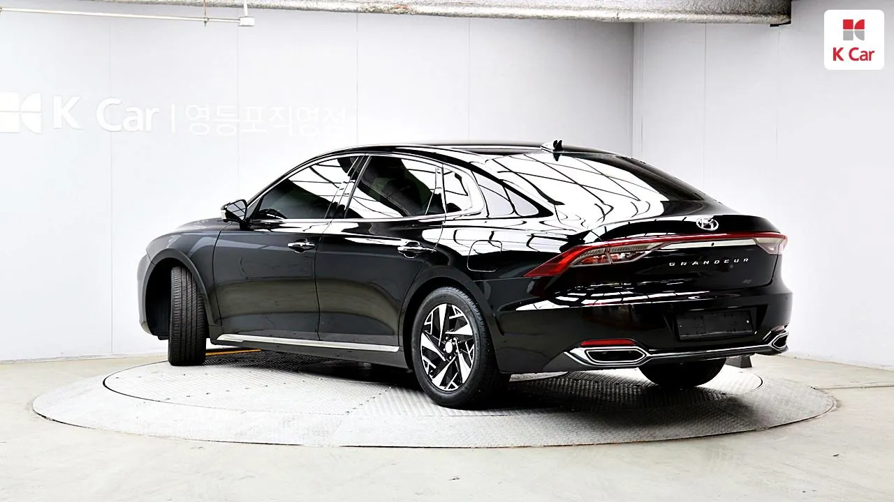 Hyundai Grandeur Hybrid 2023 photo 2