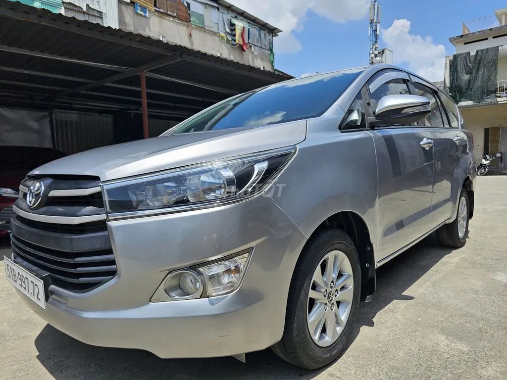 Toyota Innova 2017 photo 3