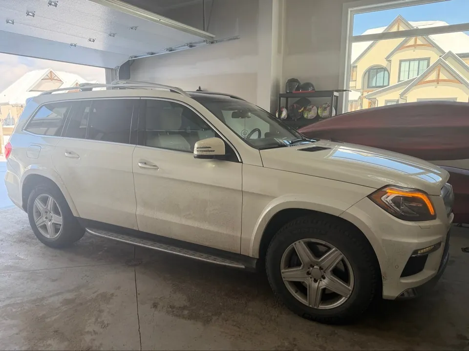 Mercedes-Benz Gl550