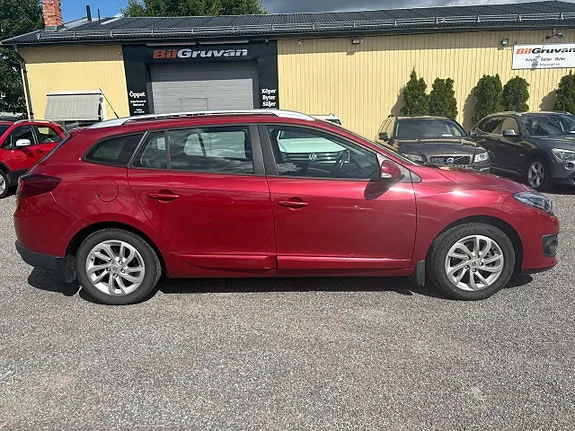 Renault Megane 2014 photo 2