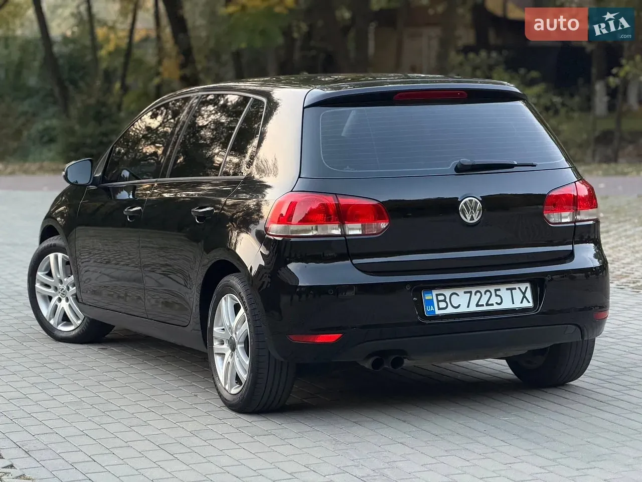 Volkswagen Golf 2009 photo 4