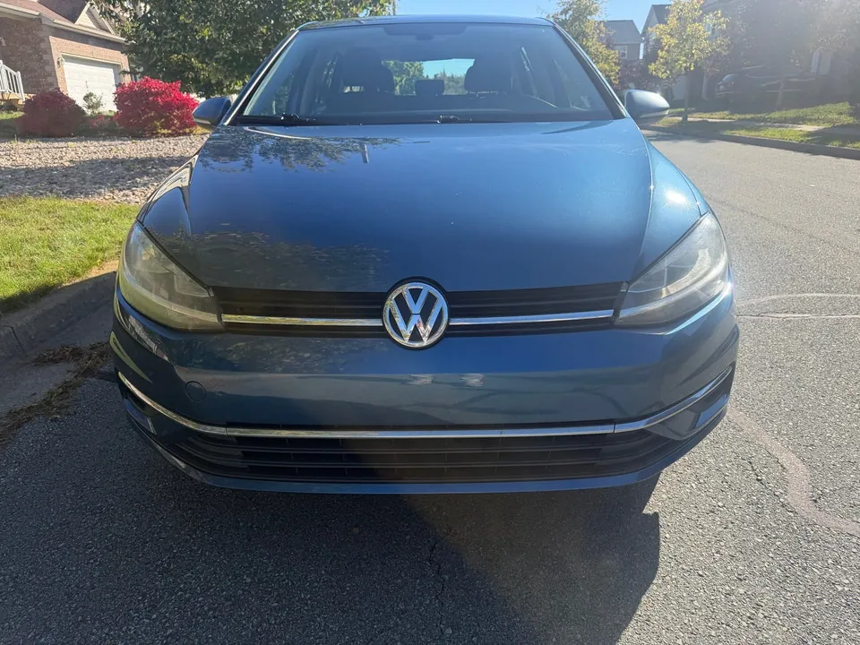 Volkswagen Golf 2019 photo 2