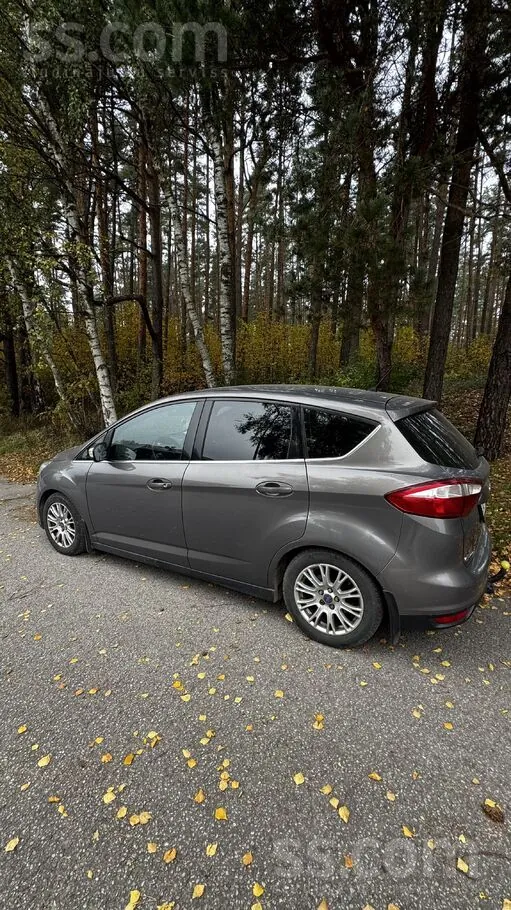 Ford C-Max 2012 photo 3