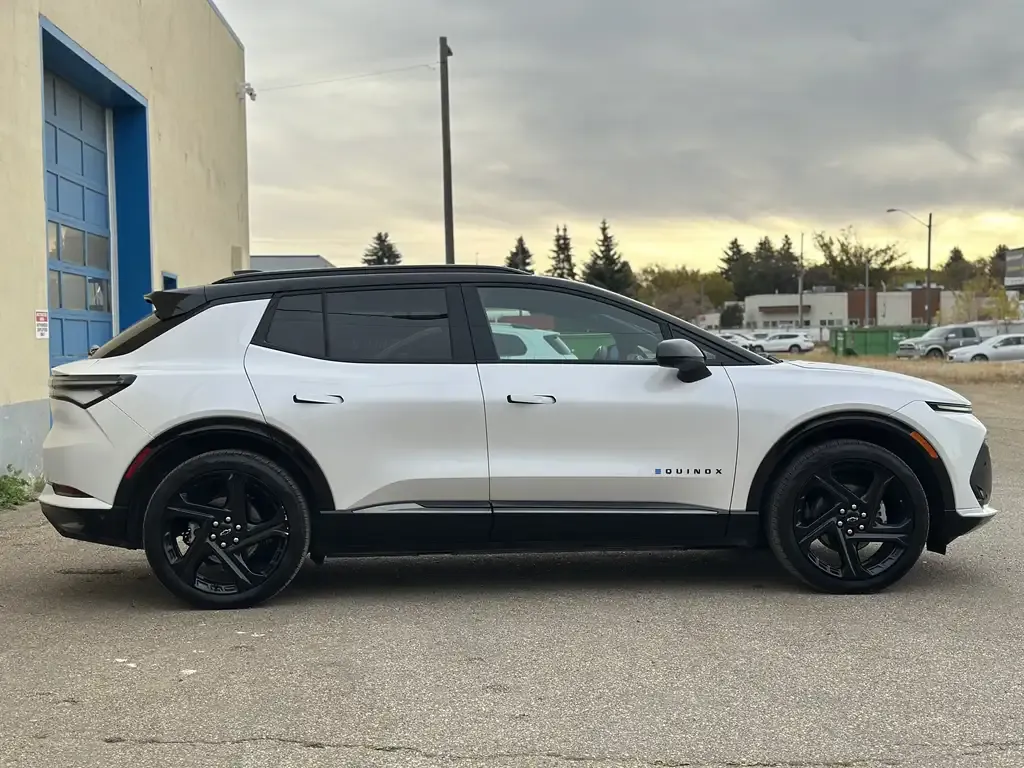 Chevrolet Equinox 2024 photo 2