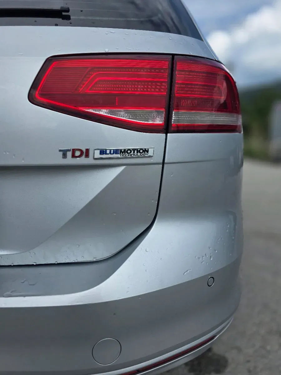 Volkswagen Passat 2015 photo 2