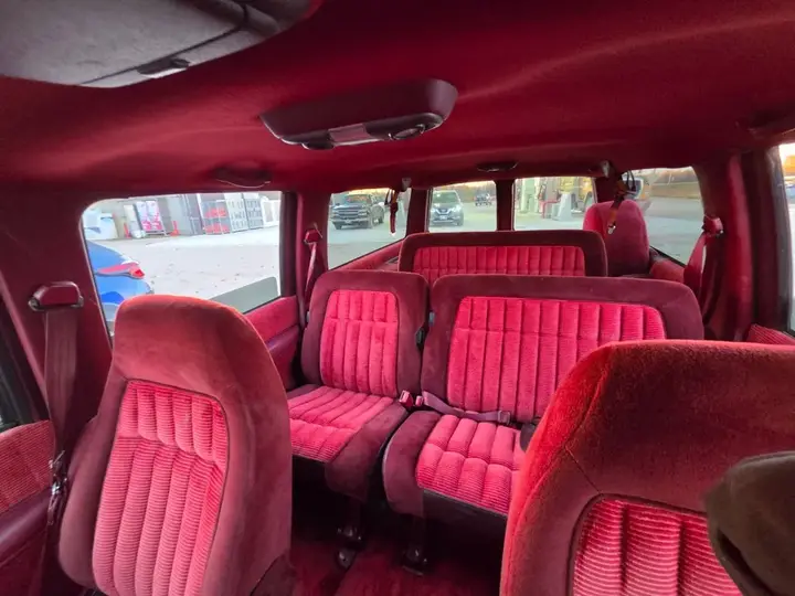 GMC Suburban