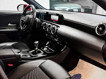 Mercedes-Benz A-Klasse A160 2019 photo 2