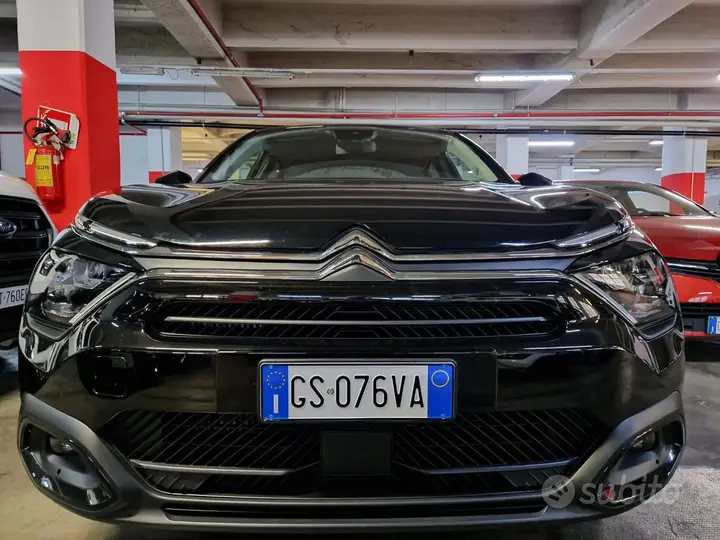 Citroen C4 2024 photo 2