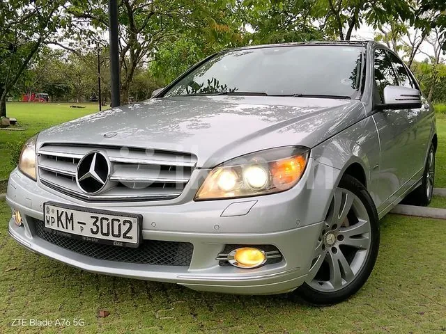Mercedes-Benz C180 2010 photo 3