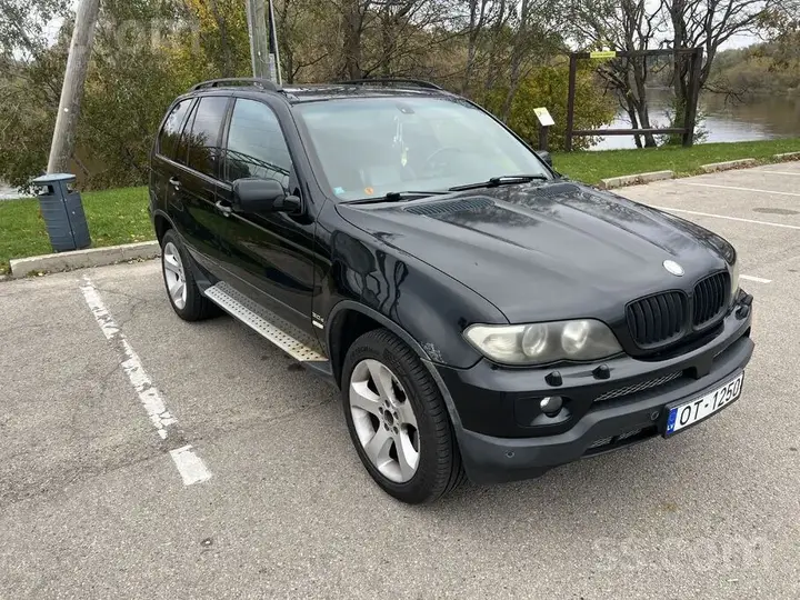 BMW X5 2004 photo 2