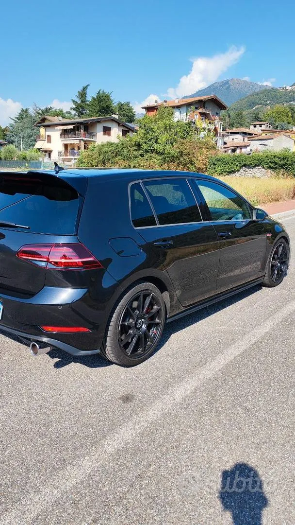 Volkswagen Golf 2019 photo 2
