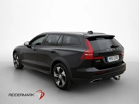 Volvo V60 Cross Country 2021 photo 5