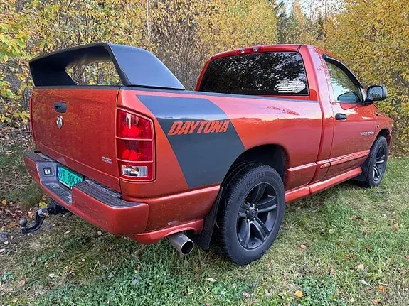 Dodge Ram 1500 2005 photo 2