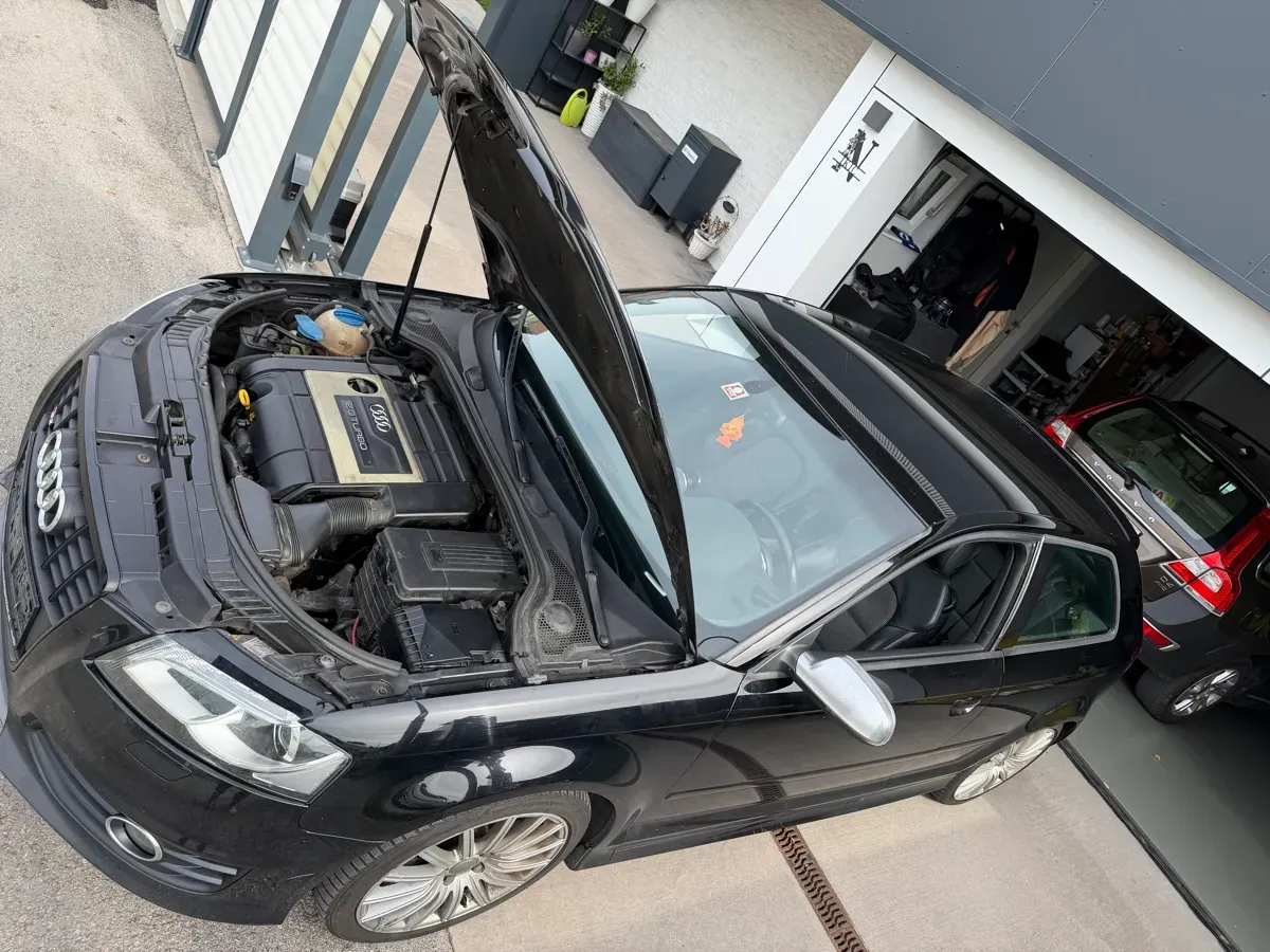 Audi A3 2011 photo 3