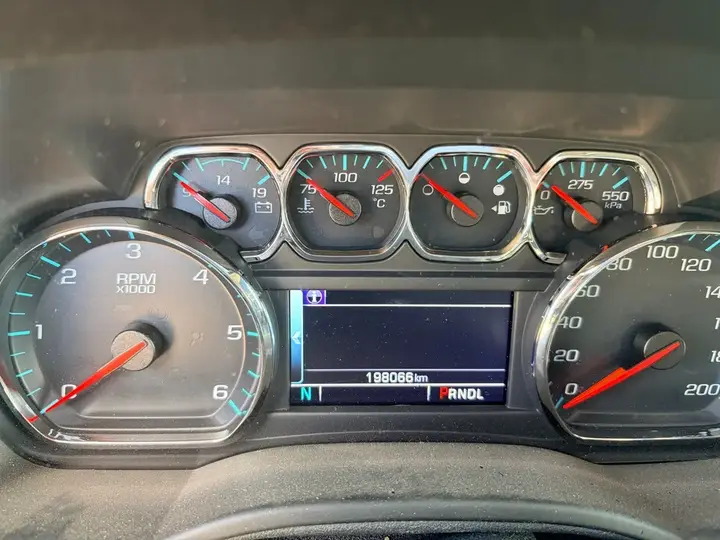 GMC Yukon 2017 photo 3