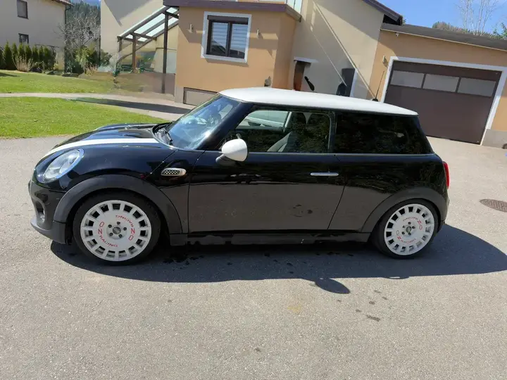 Mini Cooper 2016 photo 2