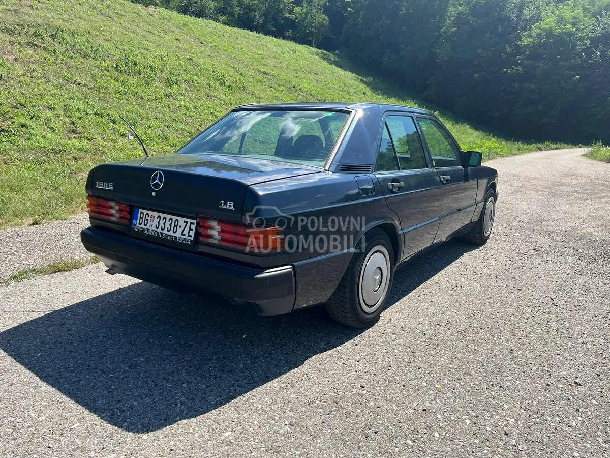 Mercedes-Benz 190 1991 photo 4