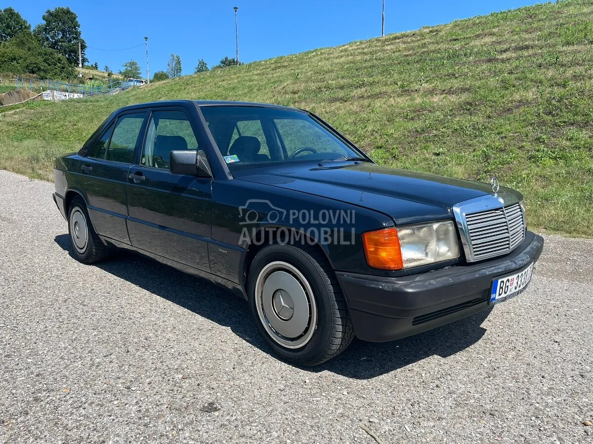 Mercedes-Benz 190 1991 photo 2