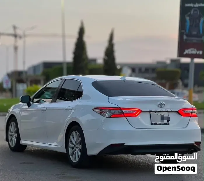 Toyota Camry 2019 photo 3
