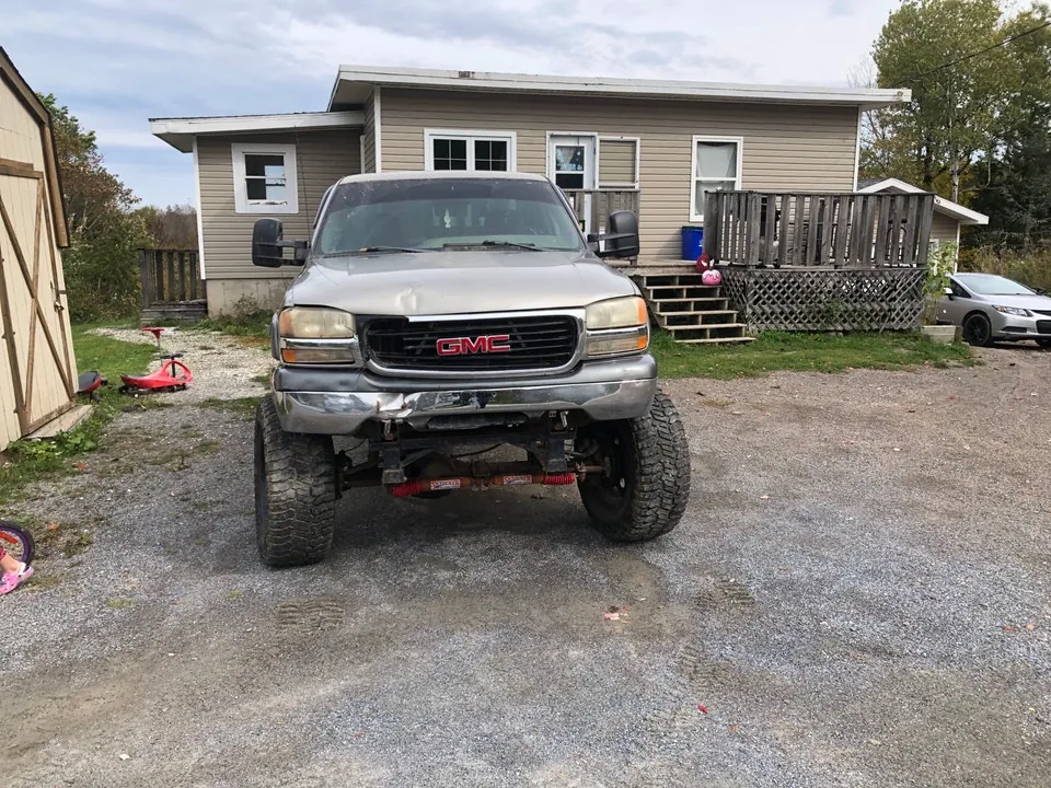 GMC Sierra 2000 photo 5
