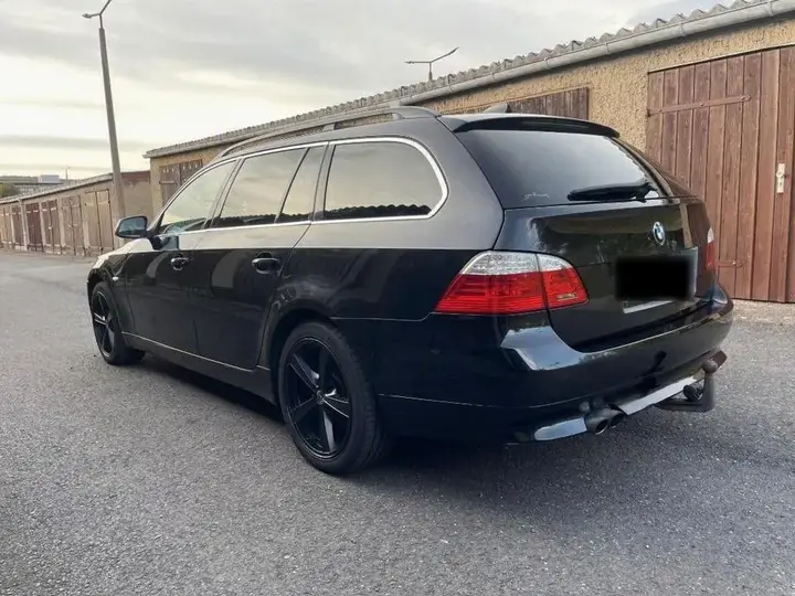BMW E61 530D