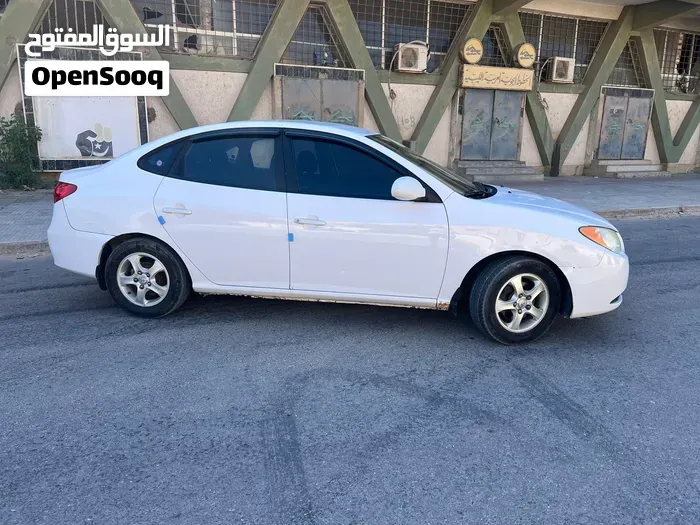 Hyundai Elantra 2010 photo 3