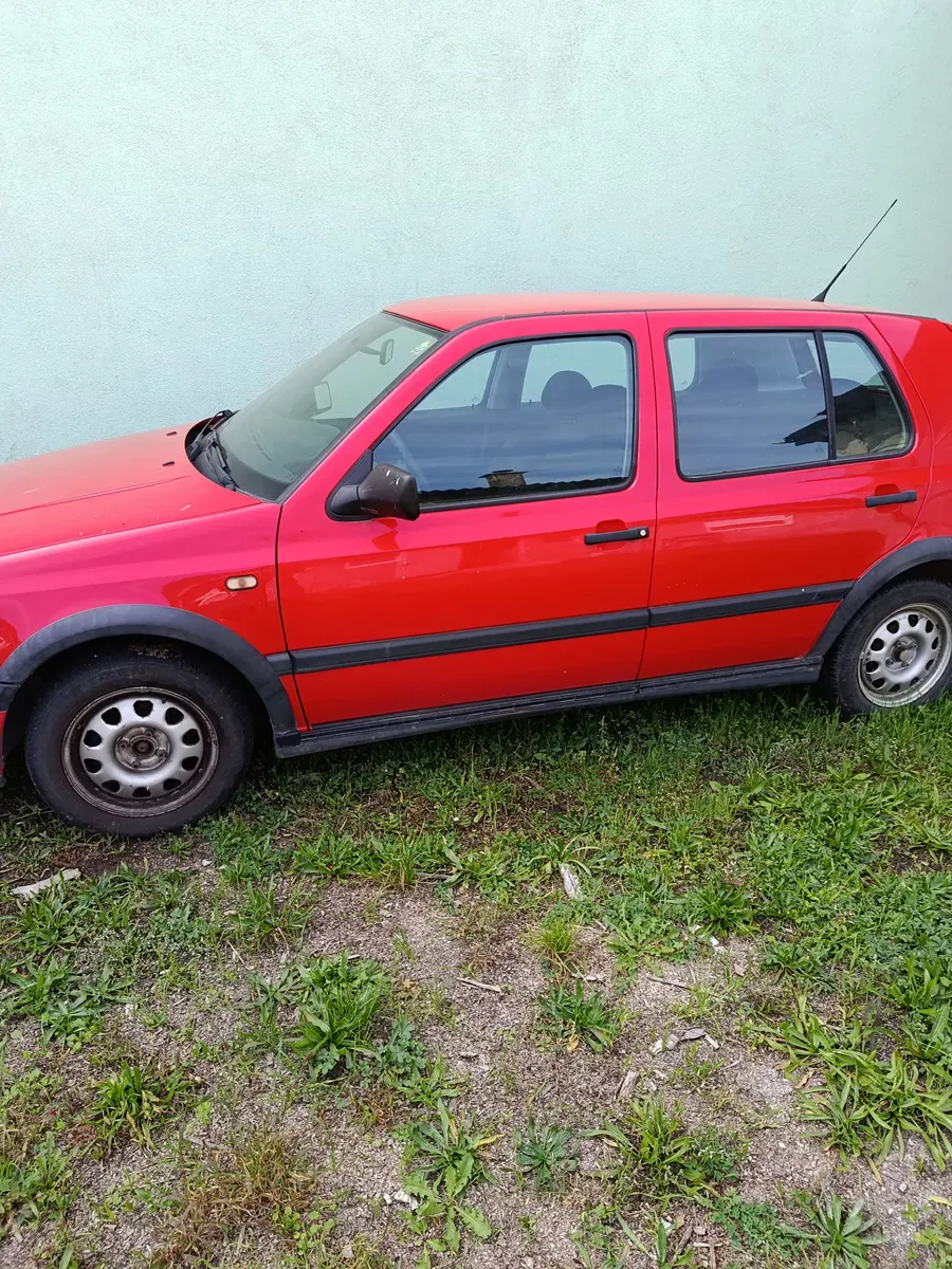 Volkswagen Golf 1996 photo 2