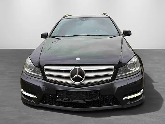 Mercedes-Benz C250 2012 photo 4