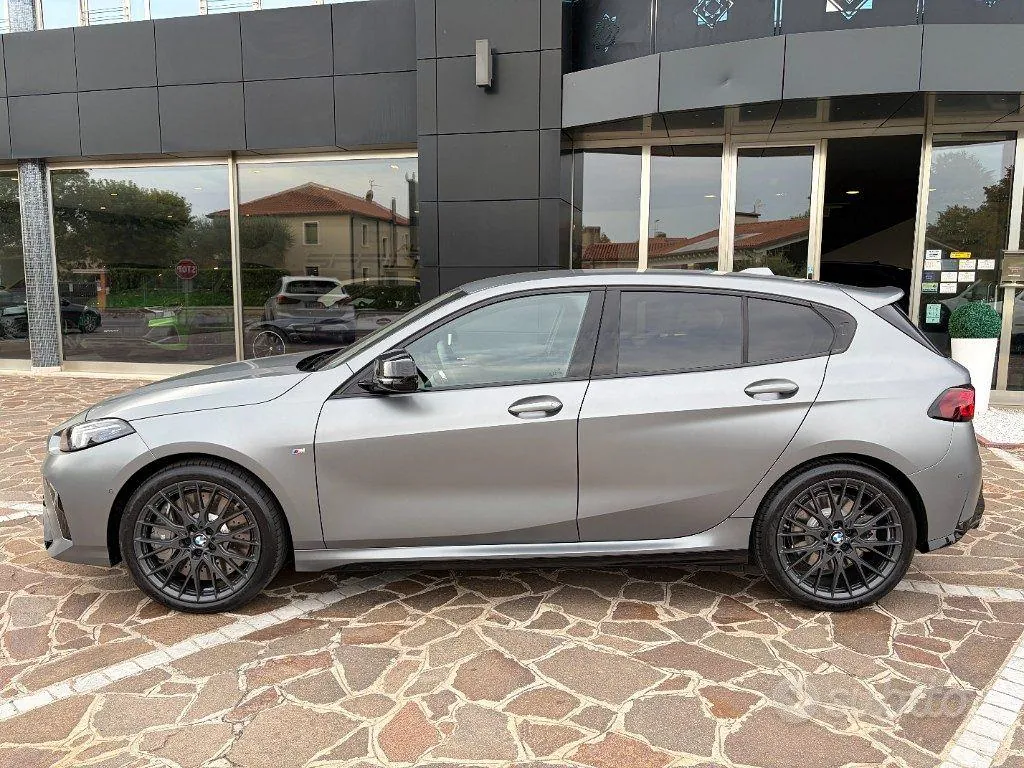 BMW M135I 2026 photo 5