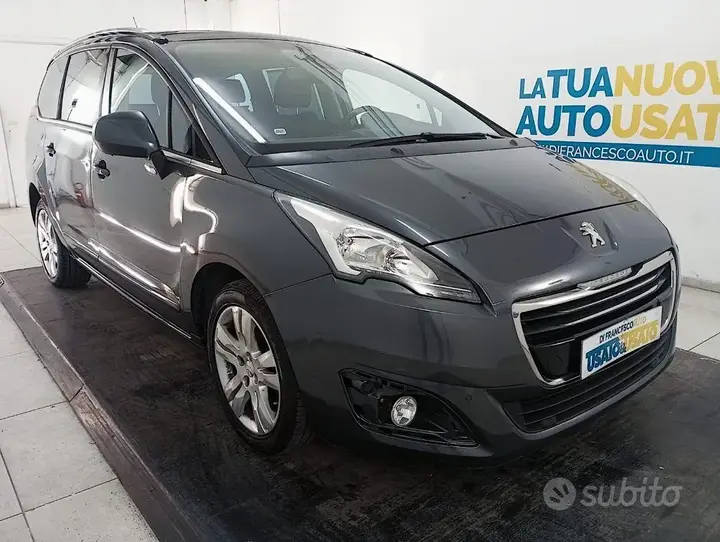 Peugeot 5008 2016 photo 5
