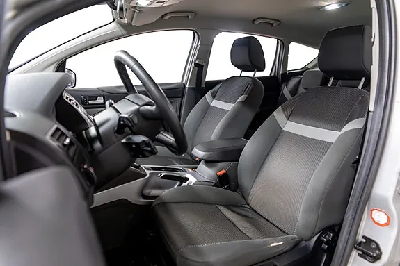 Ford Kuga 2010 photo 3