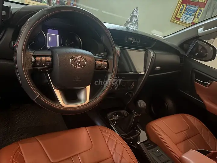 Toyota Fortuner 2022 photo 5