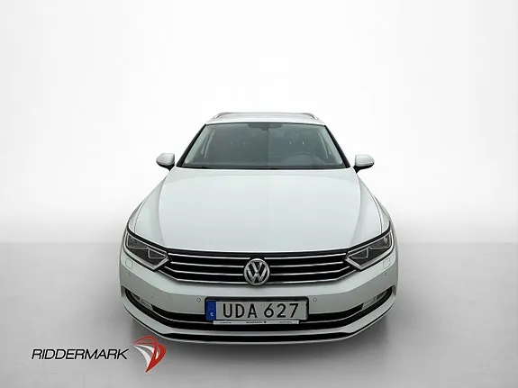 Volkswagen Passat 2018 photo 2