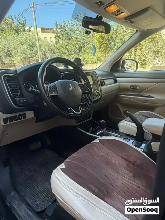 Mitsubishi Outlander 2017 photo 4