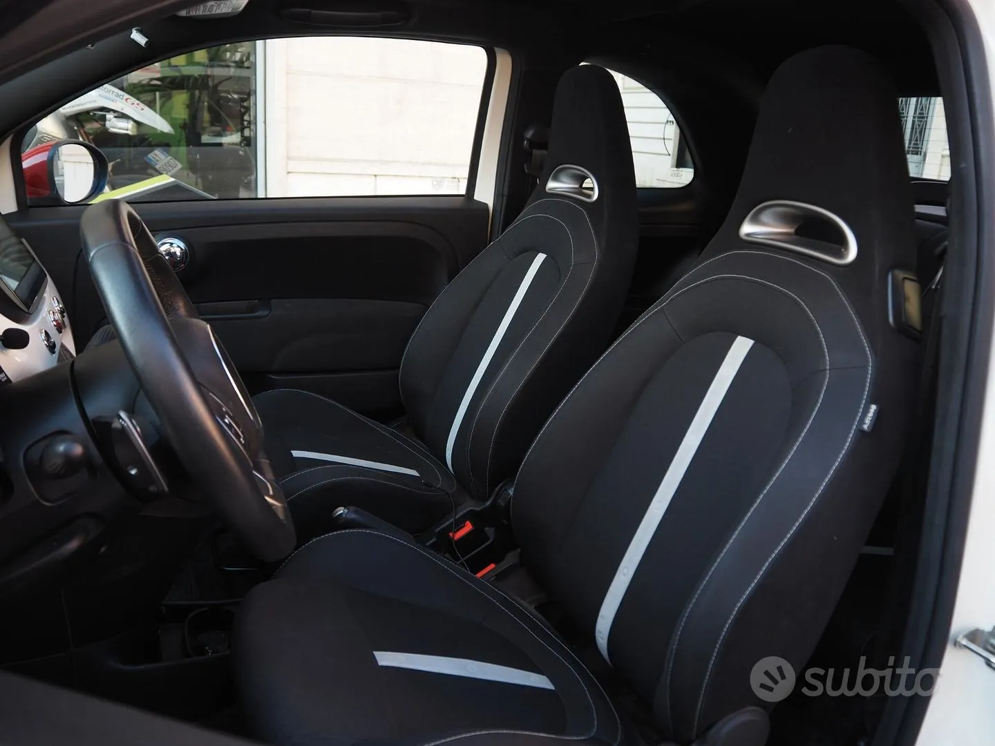 Abarth 500 2010 photo 5