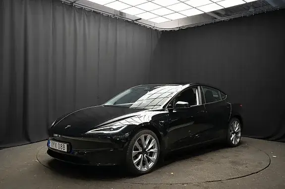 Tesla Model 3 2024 photo 3