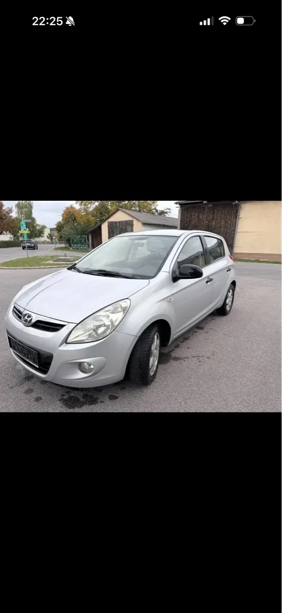 Hyundai I20 2011 photo 3