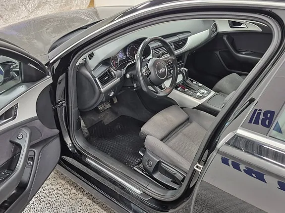 Audi A6 2015 photo 2
