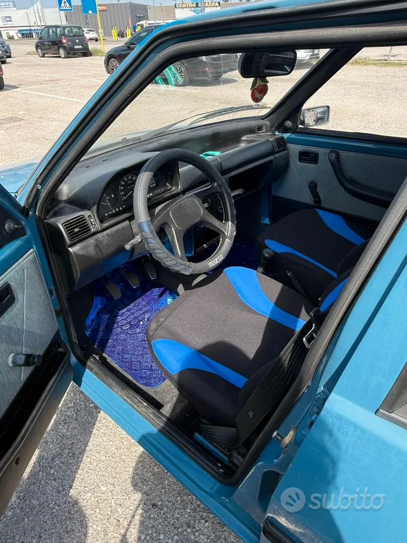 Fiat Uno 1989 photo 4