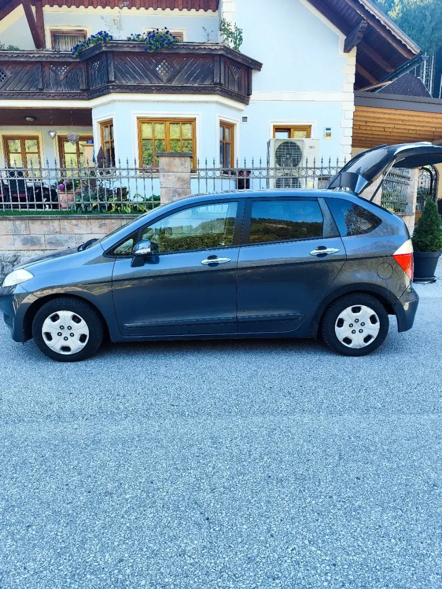 Honda Fr-V