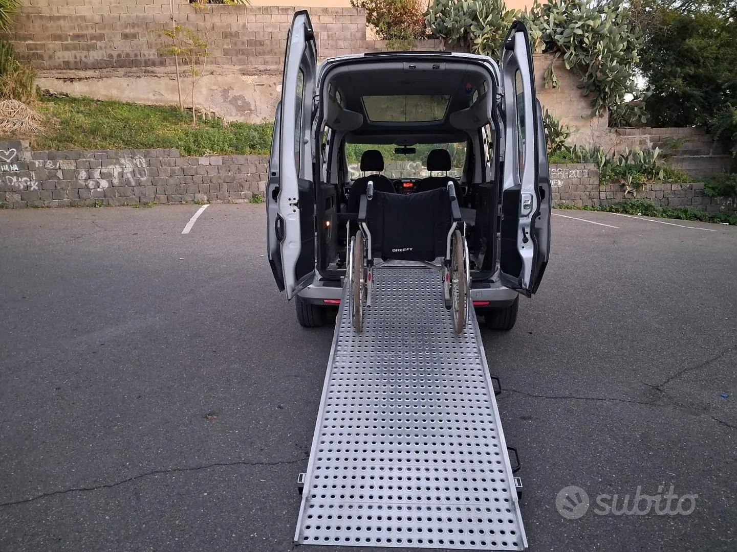 Fiat Doblo 2015 photo 3