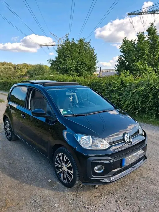 Volkswagen Up