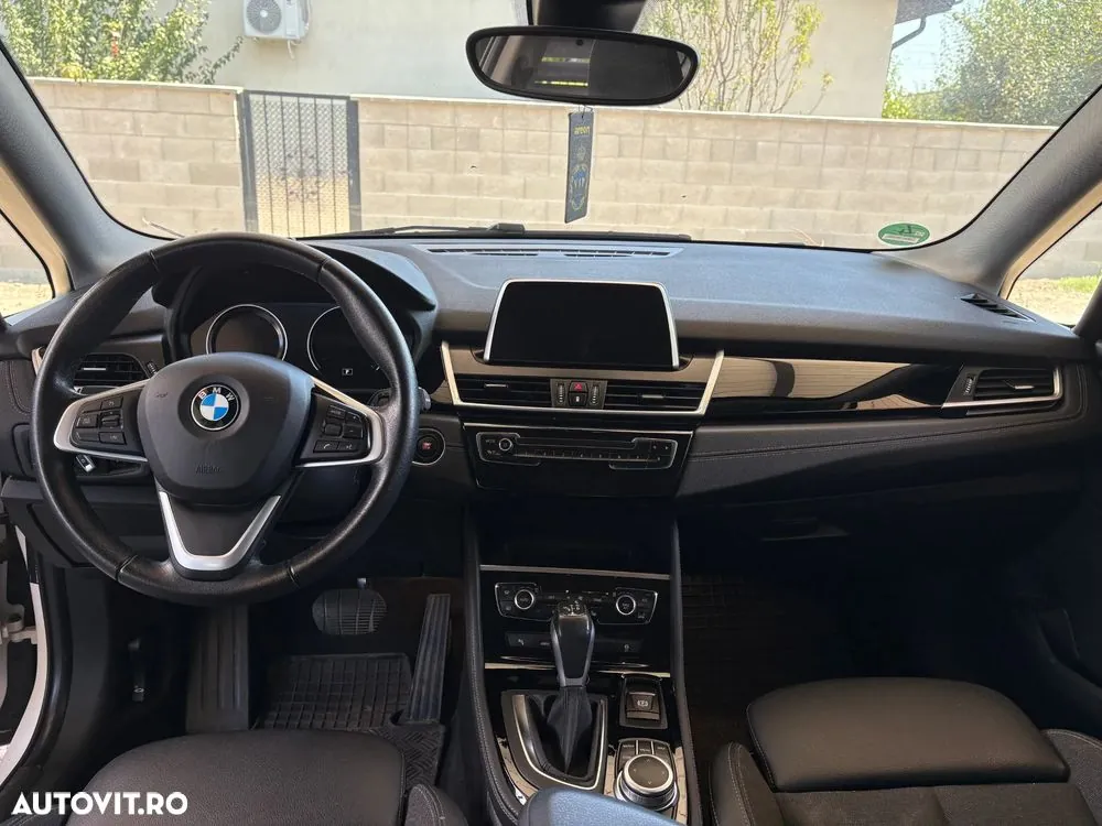 BMW 2 Series 2020 photo 5