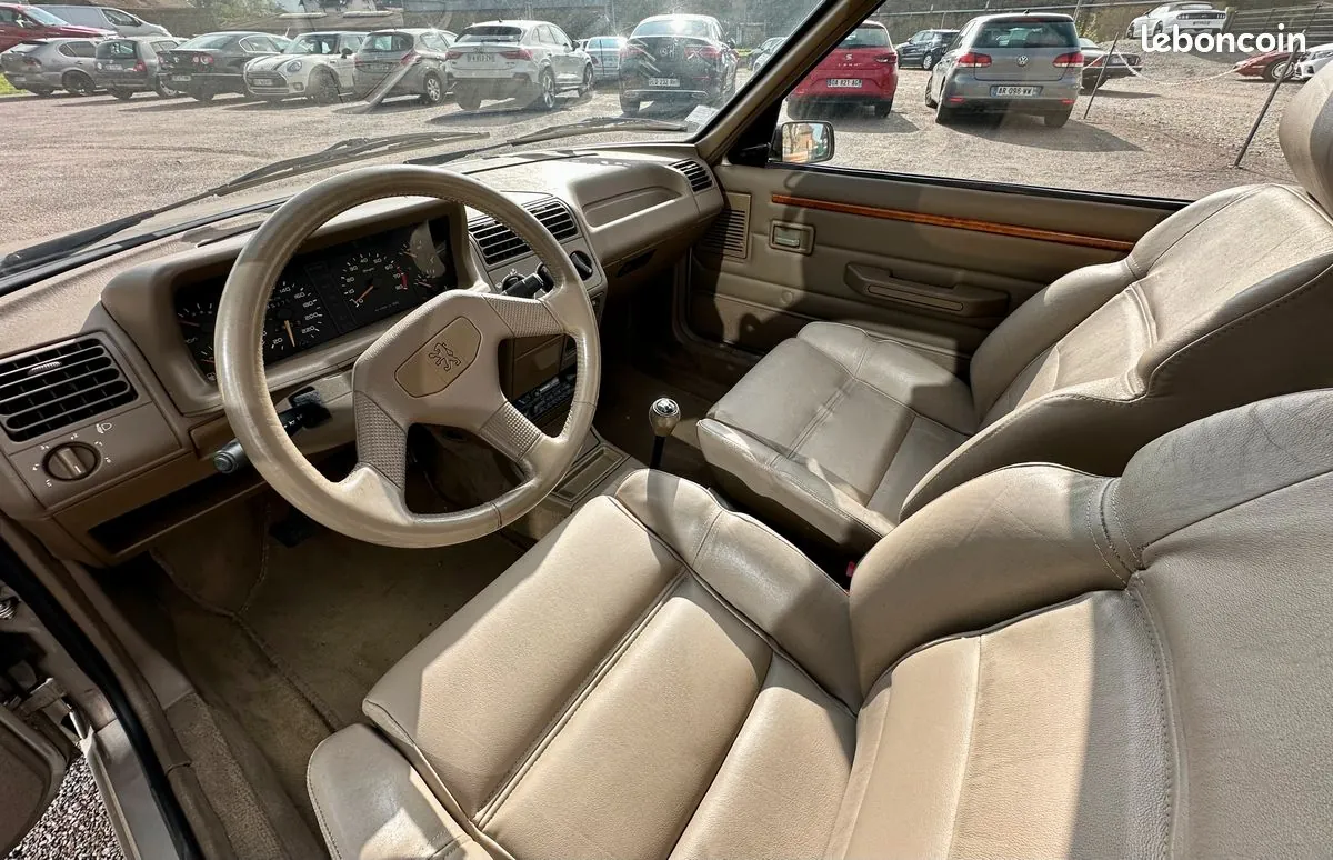 Peugeot 205 1993 photo 4
