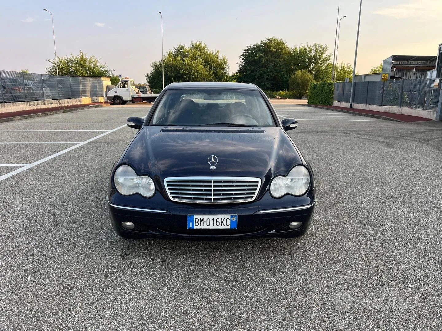 Mercedes-Benz C 240