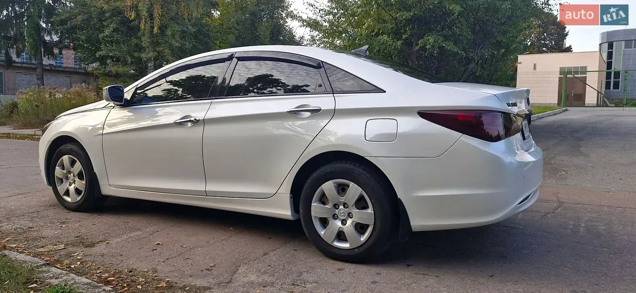 Hyundai Sonata 2012 photo 5