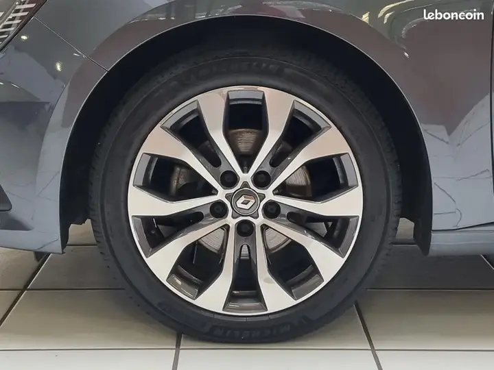 Renault Megane 2022 photo 5