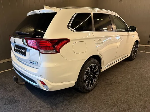 Mitsubishi Outlander 2016 photo 3
