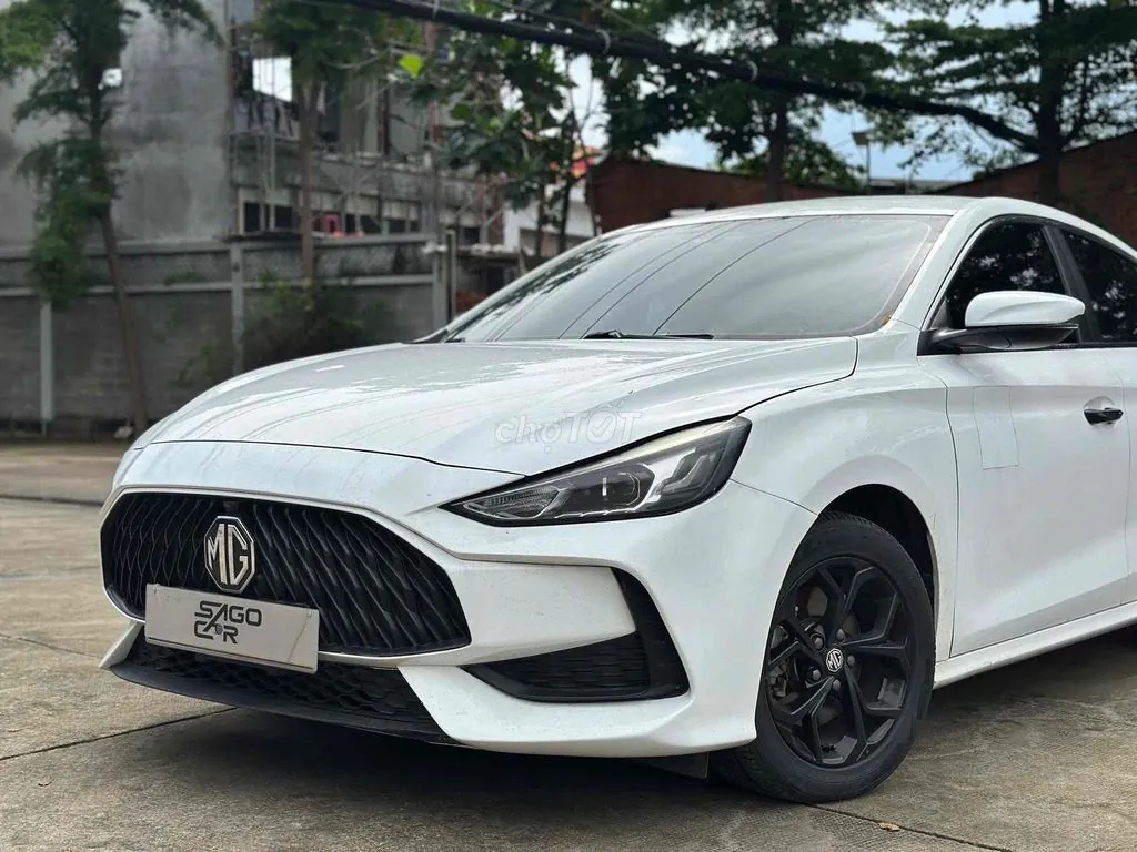 MG Mg5