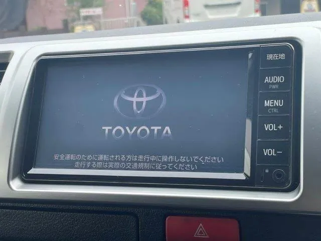 Toyota Hiace 2020 photo 4